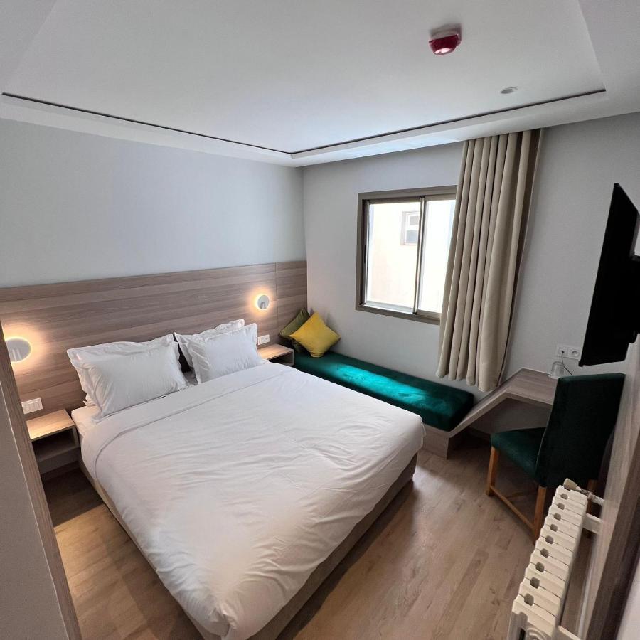 Fajr Hotel Oujda Esterno foto